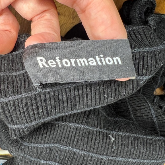 REFORMATION Leonore Crop Tank Top Smocked Ruffle Size Medium - Picture 2 of 5